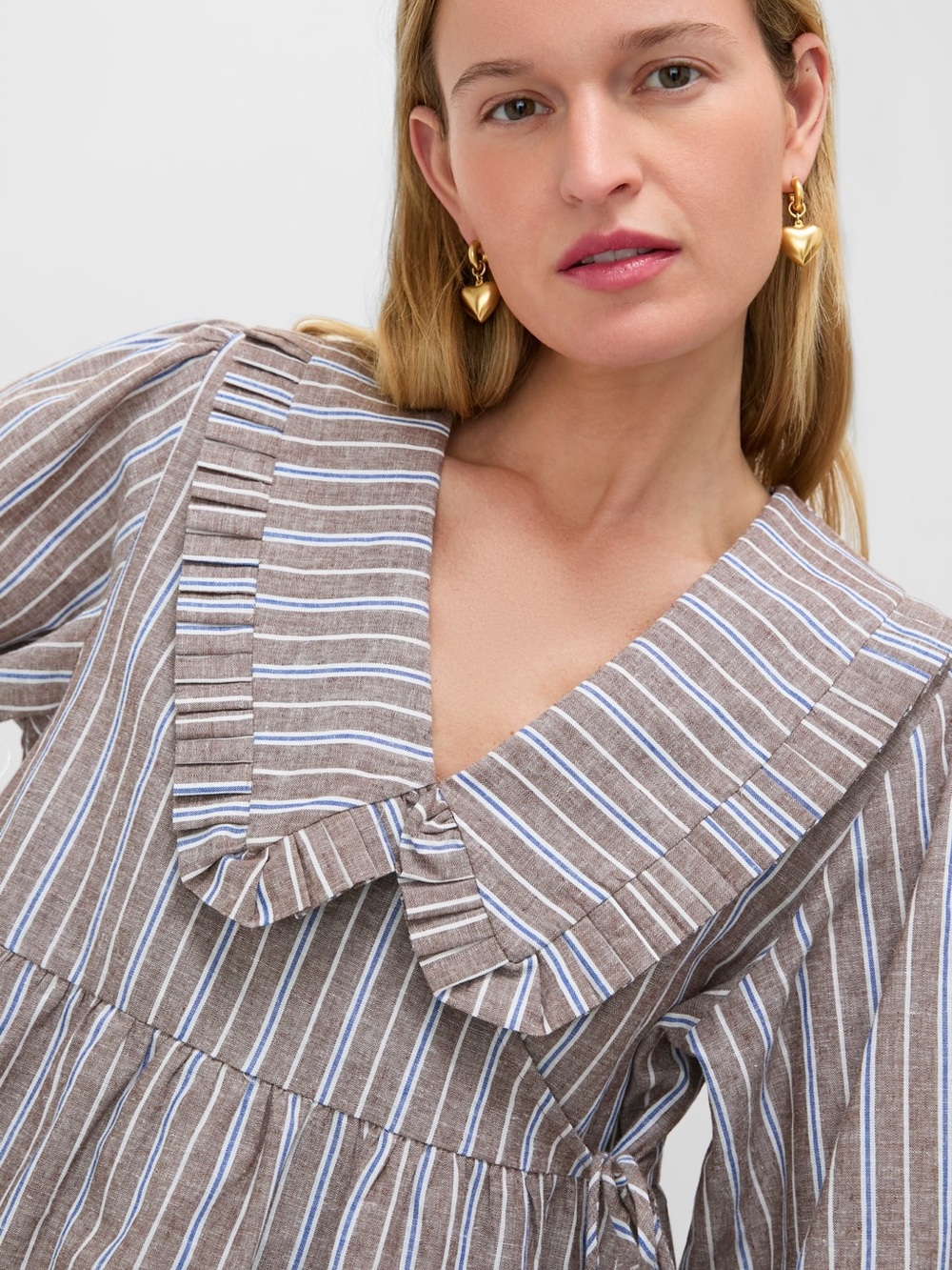 Tuckernuck Taupe and Blue Striped Ruffle V-Neck Tunic